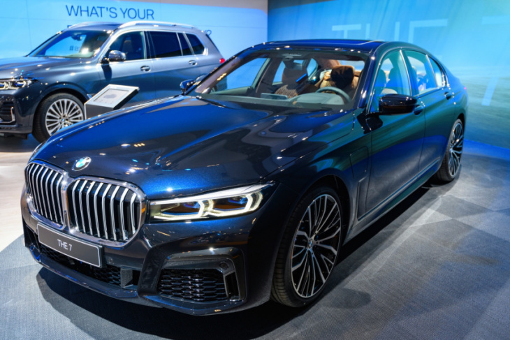 don’t buy the bmw 7 series if you are worried about depreciation