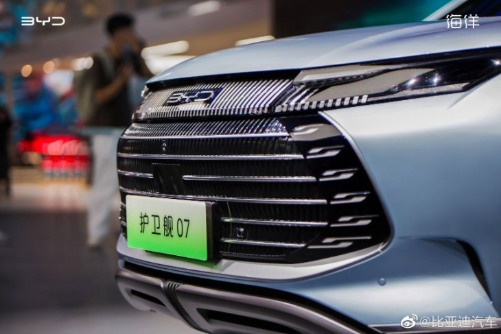 larger than cr-v, byd frigate 07 is a 401 ps/ 316 nm phev, 4.7s 0/100km/h