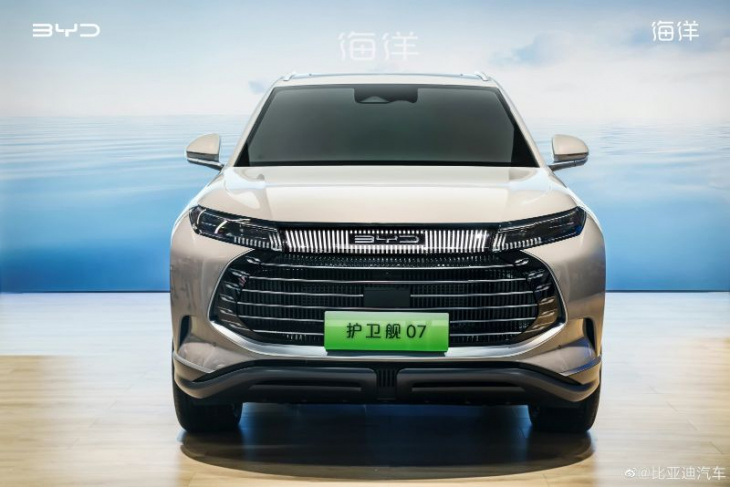 larger than cr-v, byd frigate 07 is a 401 ps/ 316 nm phev, 4.7s 0/100km/h