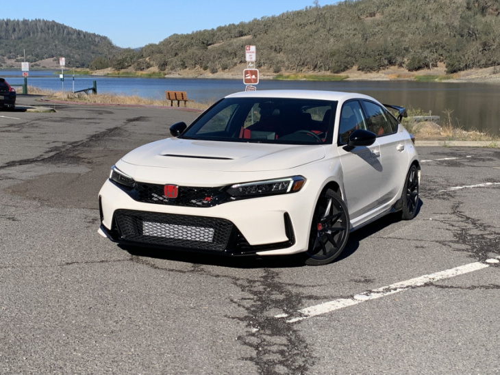 2023 honda civic type r review: honda's beloved hot hatch, all grown up