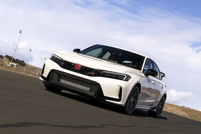 a lot of boring updates made the 2023 honda civic type r outstanding