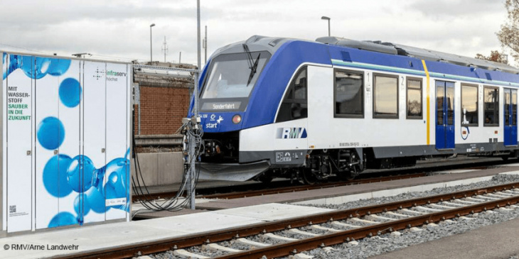 frankfurt’s rmv presents their first fuel cell train