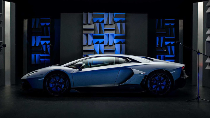 lamborghini created a spotify playlist to match music with its engines