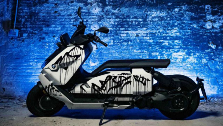 artist flycat adds edgy urban camo to bmw ce-04 electric scooter