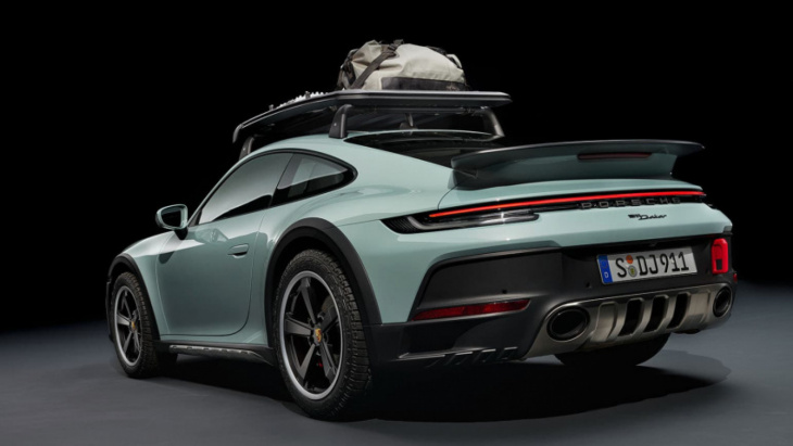 the new porsche 911 dakar is a 480hp off-roading sportscar... starts from s$968k before coe/options