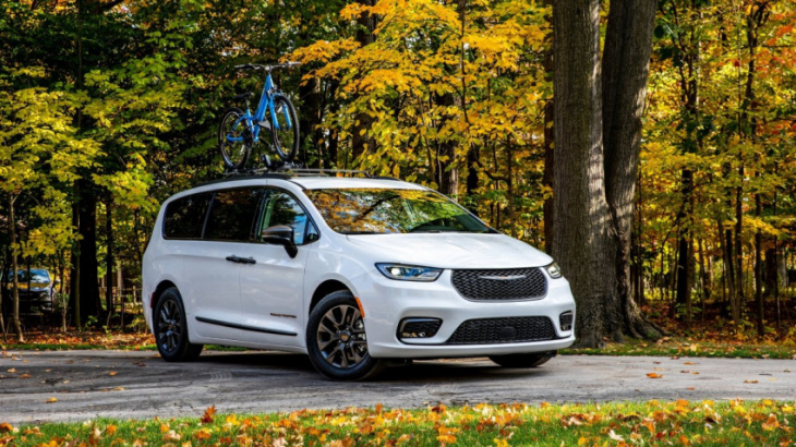 amazon, make some memories with the new road tripper chrysler pacifica