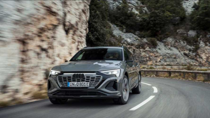 2023 audi q8 e-tron revealed with larger battery, new family face