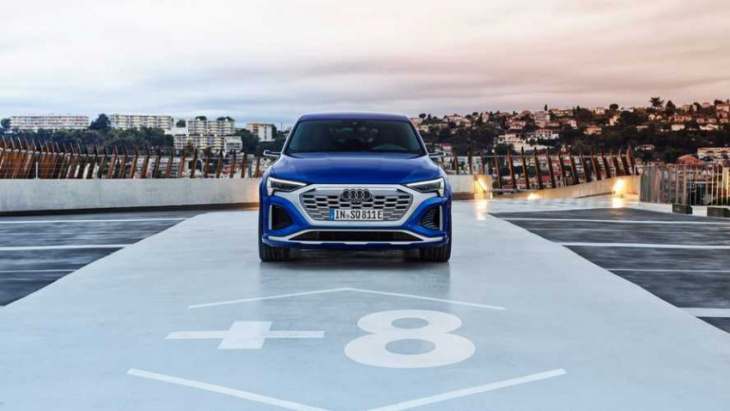 2023 audi q8 e-tron revealed with larger battery, new family face