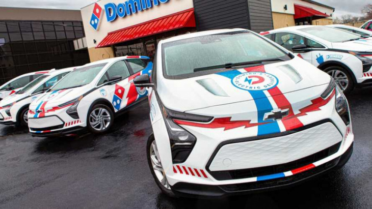 domino's pizza orders 800 chevrolet bolt evs for its us stores