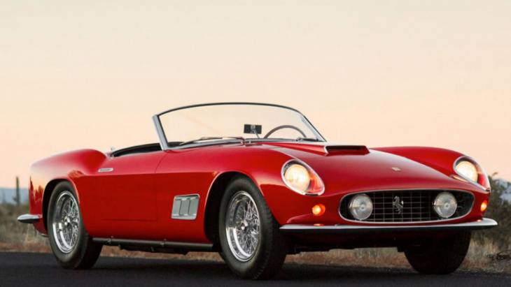 best classic cars: our top 10 sports car classics