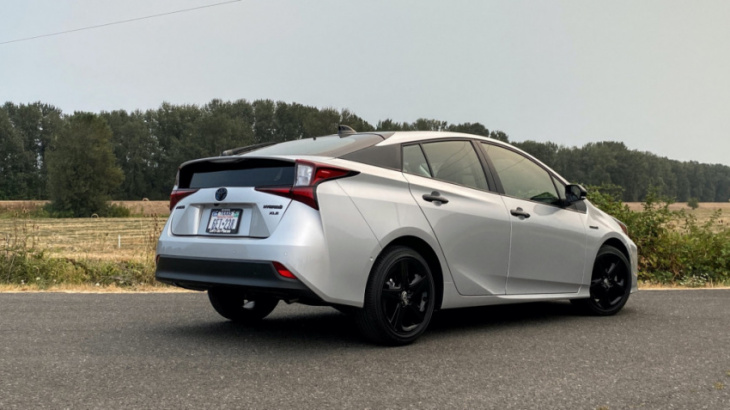 test drive: 2022 toyota prius leads with the mpg numbers