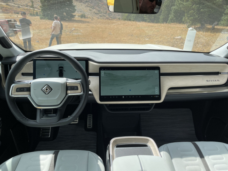 amazon, the rivian r1x: everything you need to know