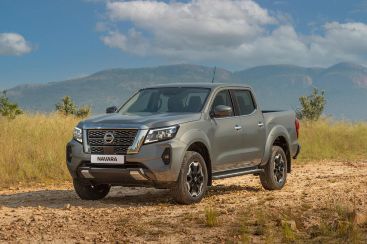 android, mercedes-benz x-class vs toyota hilux vs nissan navara: which one has the best infotainment system?