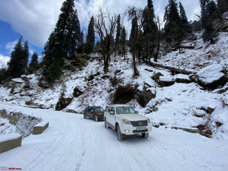 pics: my ford endeavour's final drive in the snow before being sold