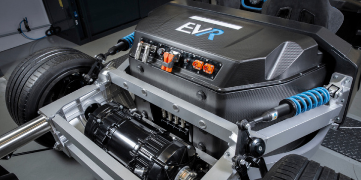 evr partners with eka for commercial evs in india