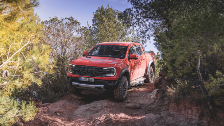 android, ford ranger raptor pickup (2019) review: what's that coming over the hill?