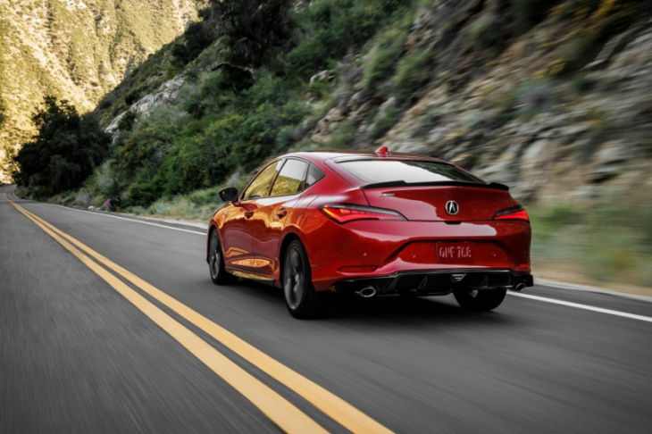 will the new 2023 acura integra offer a coupe?