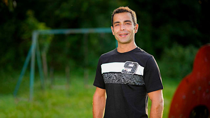 danilo petrucci to race for barni racing team ducati in 2023 wsbk season