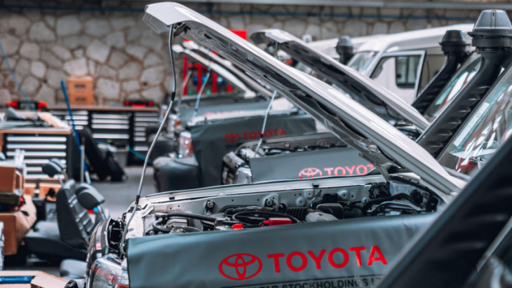 amazon, inside the factory that only builds white toyotas
