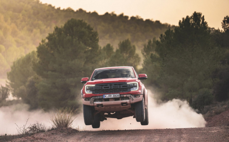 ford ranger raptor 2022 review: american looks, brawny engine and serious off-road capability