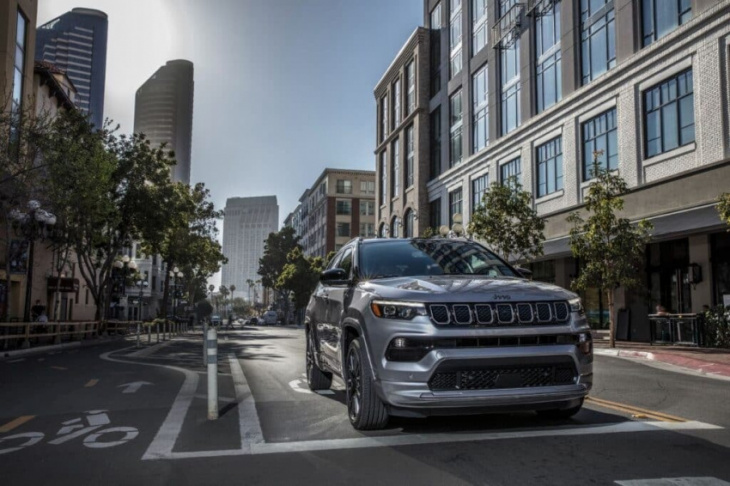 android, 2023 jeep compass: new engine, standard awd, updated safety tech, pricing & more