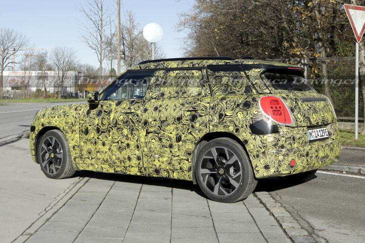 android, all-electric mini aceman crossover spied testing in munich