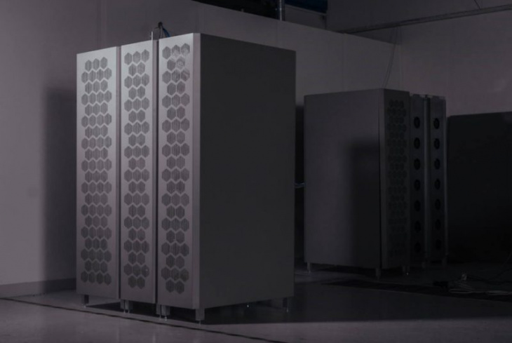 finnish start-up is turning tesla ev batteries into storage systems