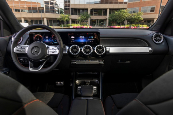 android, does the 2022 mercedes-benz eqb have 7 seats?