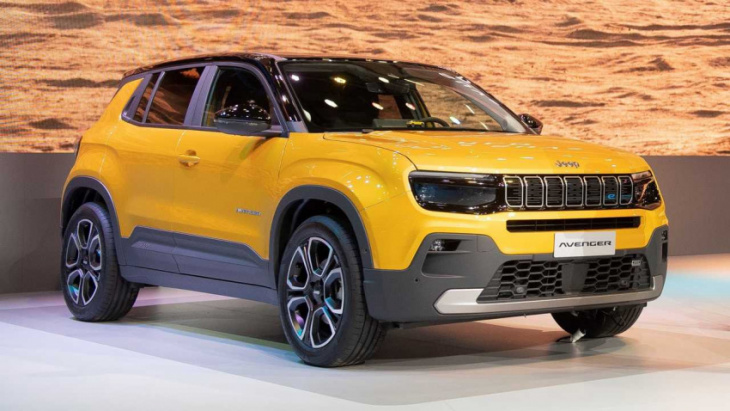 2023 jeep avenger orders open in europe with €39,500 1st edition