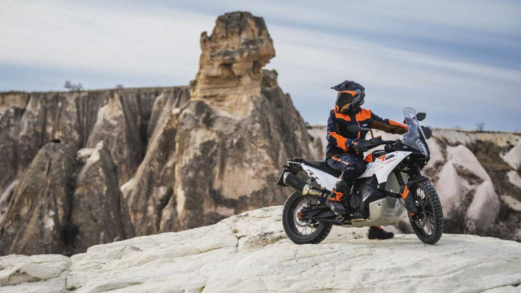 2023 ktm 790 adventure rejoins the lineup with a facelift, euro 5 update