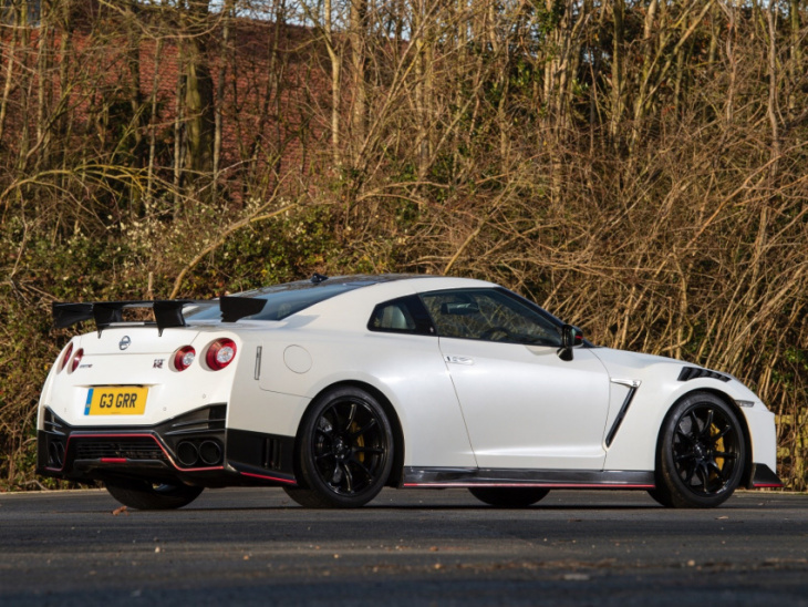 nissan gt-r nismo (2022) review: farewell gt-r