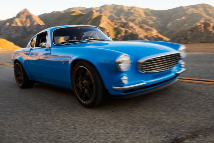 the p1800 cyan is the world's coolest volvo