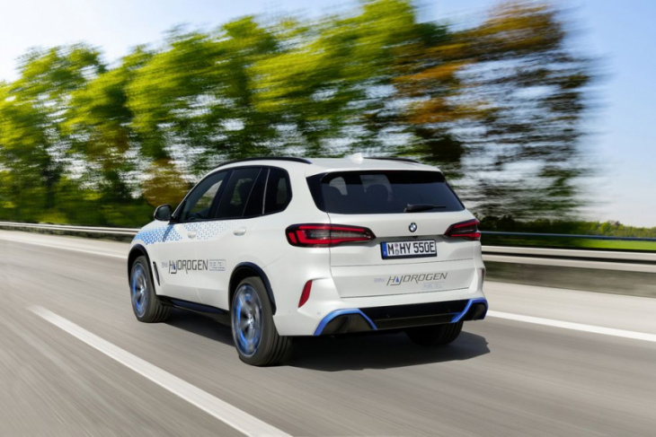 bmw expands into hydrogen power with fuel-cell suv based on the x5