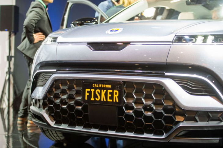 fisker fear: lots of back and forth over liquidity drops stock value