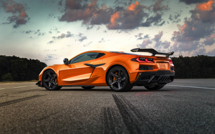 new report adds fuel to corvette spinoff, would include electric sedan and suv