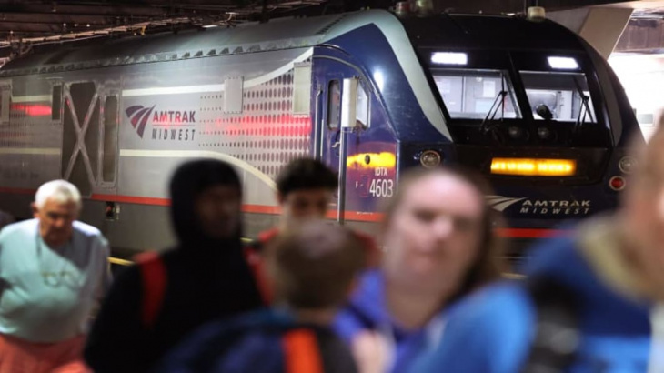 amtrak ridership jumps by 10 million riders