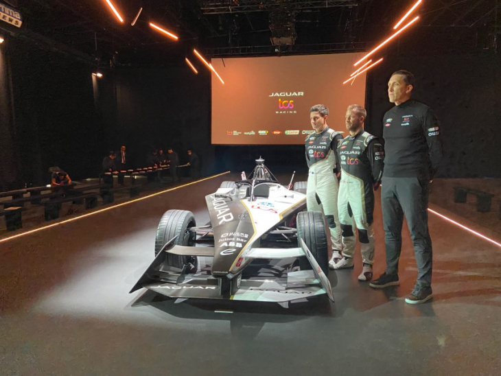 how abb formula e series plans to take ev performance, open-wheel racing to next level