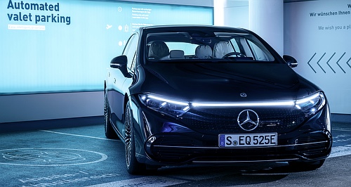 mercedes-benz and bosch collaborate on driverless parking system