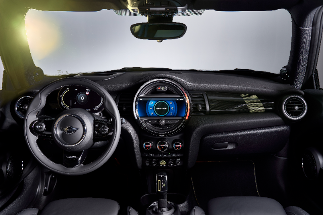 android, everything you need to know about the mini cooper se