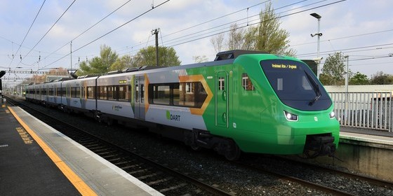 irish rail puts extra electric trains for dart+ on order with alstom