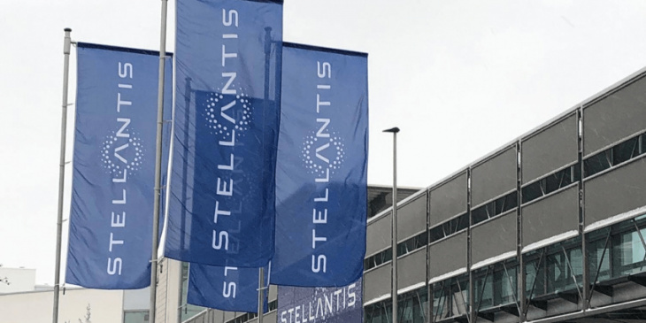 stellantis tells us dealers to get ready to sell evs