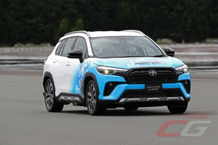 toyota just shoehorned the gr yaris's 1.6-liter turbo into the corolla cross