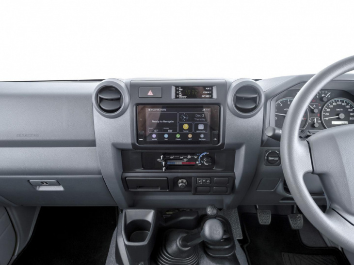 android, jeep gladiator vs toyota land cruiser vs ford raptor: which one has the best infotainment system