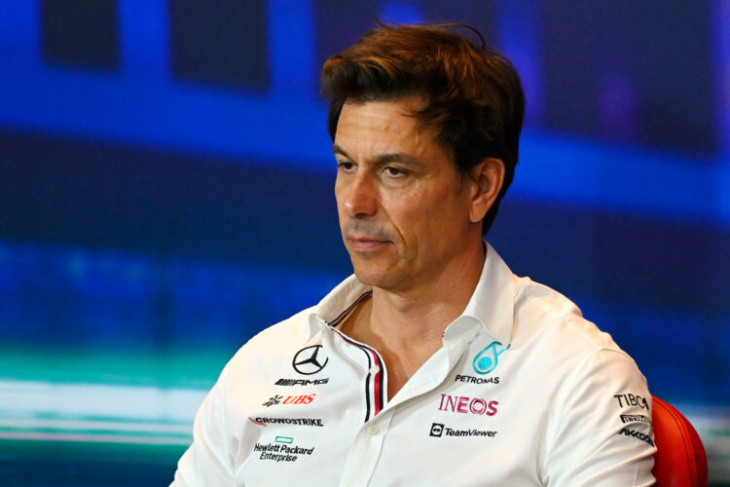 wolff hails f1’s middle east spotlight amid world cup criticism