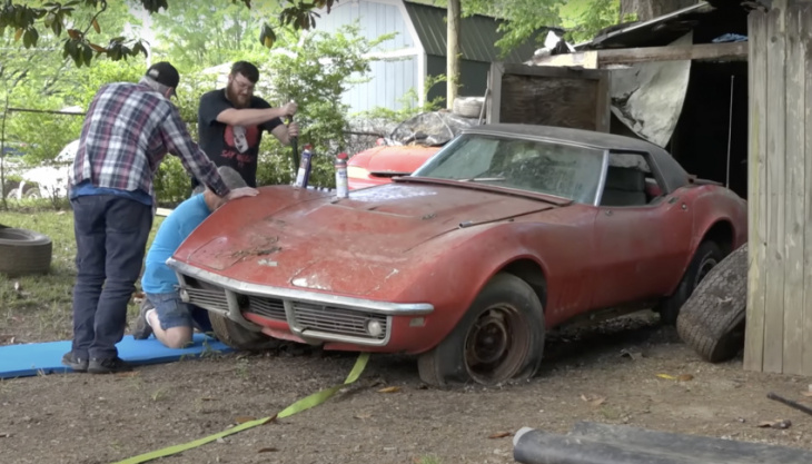 this 1968 corvette big block was stored for 40 years after police chase