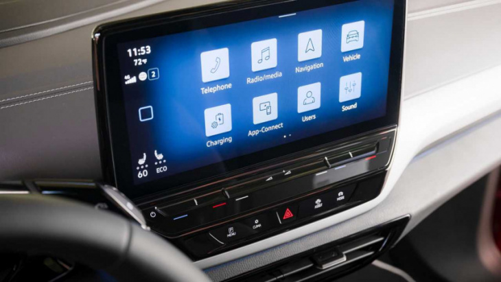 vw id.4 gets long awaited software update in the us, but not ota