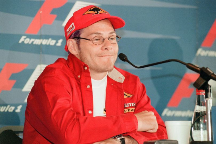 jacques villeneuve in the frame for race seat as ex-f1 champ sets sights on racing return