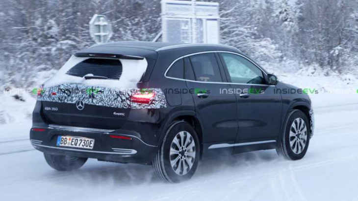 spies spot 2023 mercedes eqa facelift cold-weather testing