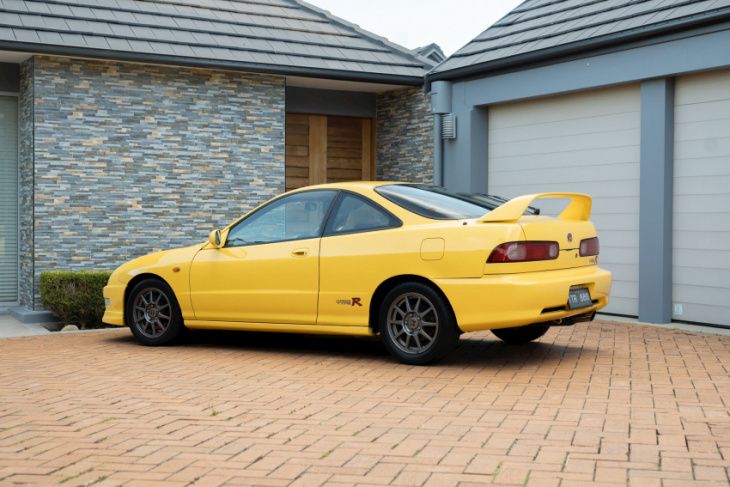 selling classic honda integra type r like 're-homing a pet' for automotive photographer