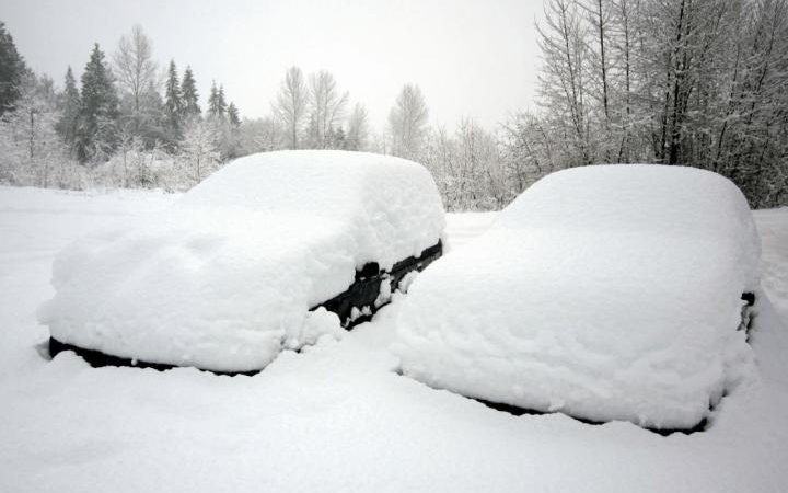 how to, how to drive your car safely in snow and ice this winter